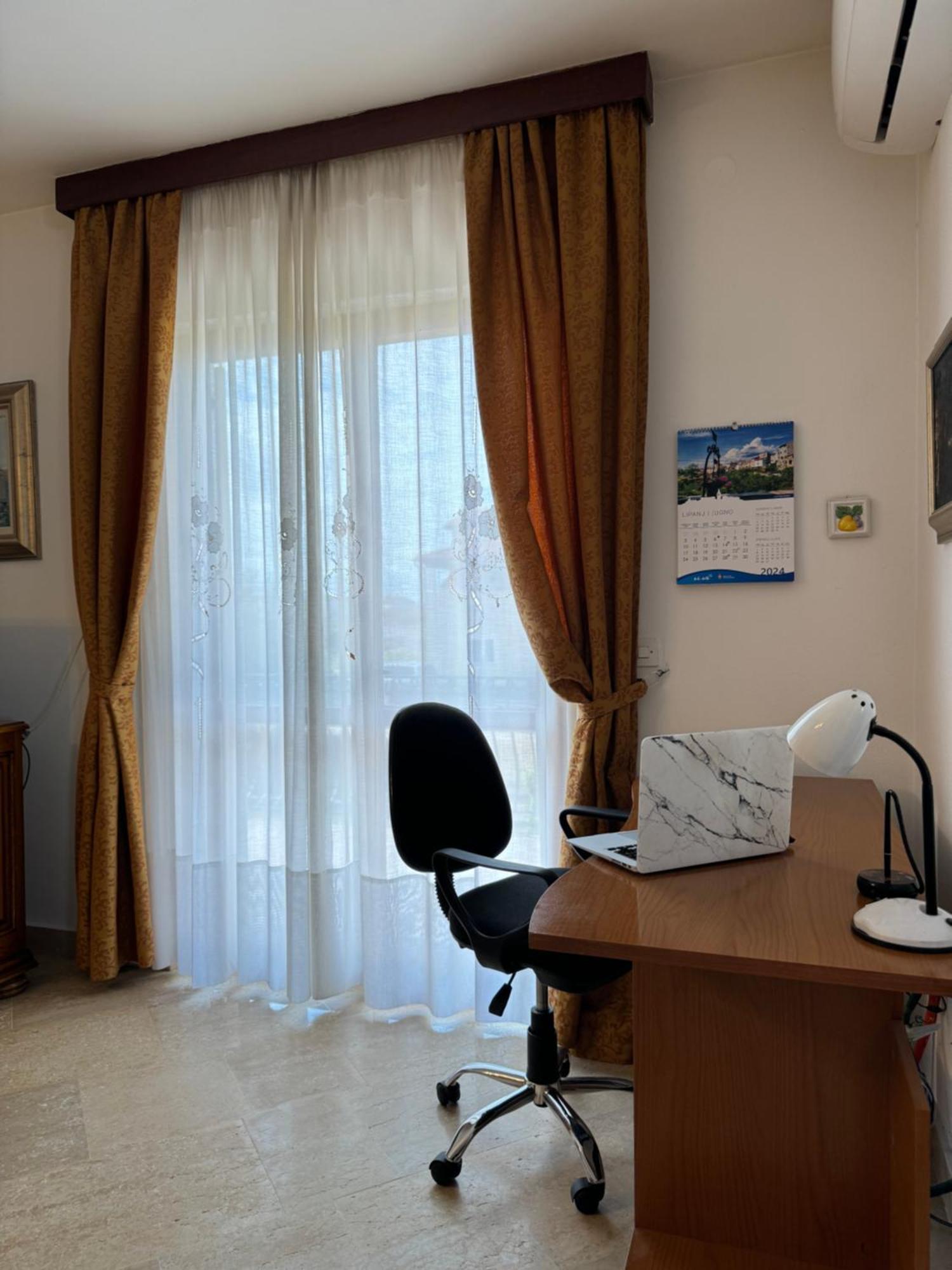 Apartman Ostrea *** Bale Exterior foto